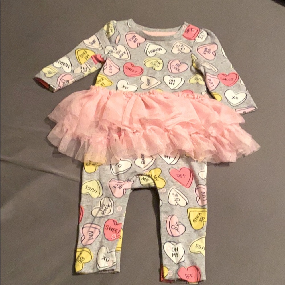 Cat & Jack Valentine’s Day romper baby girl - Picture 1 of 4